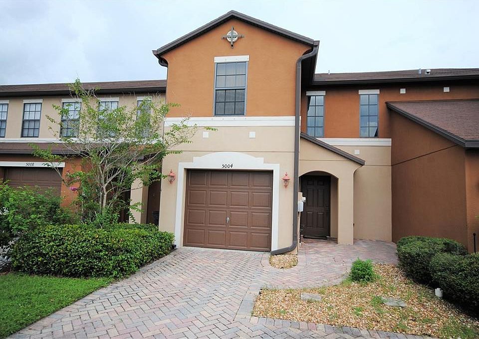 1st image of 5004 NW Coventry Cir