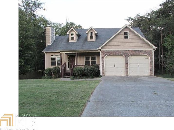 2nd image of 43 Hopkins Farm Dr