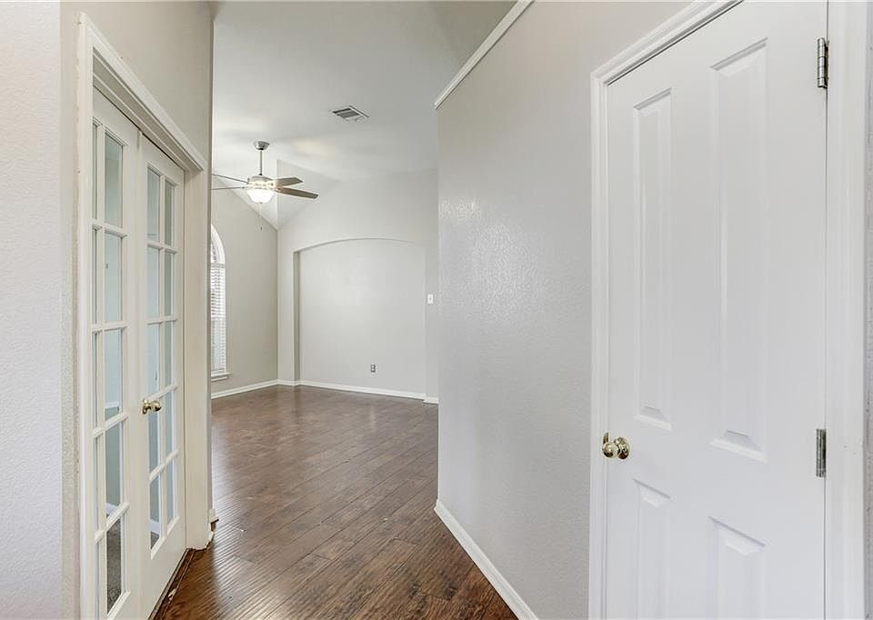 1st image of 8521 Priest River Dr