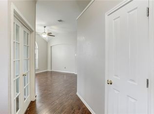 8521 Priest River Dr, Round Rock, TX 78681