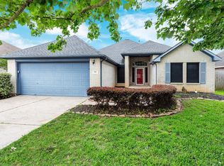 204 Spencer Lndg E, La Porte, TX 77571