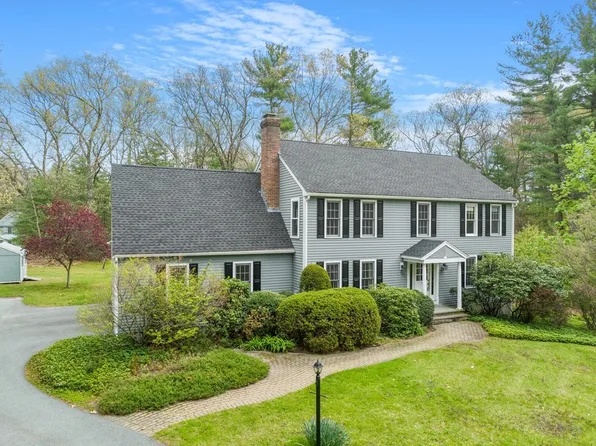 4 Assabet Xing, Acton, MA 01720