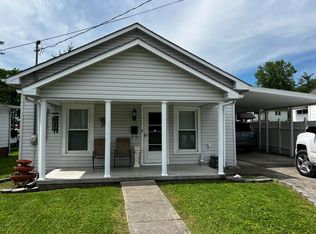 114 Maple Ave, Irvine, KY 40336