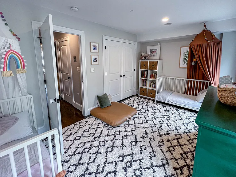 79 Dresser St — Photo 44