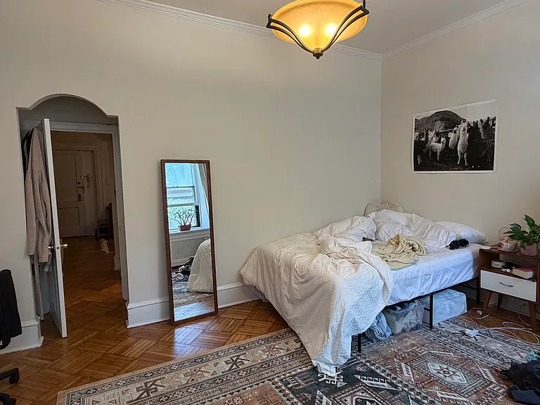 1731 Pine St #2F — Photo 8