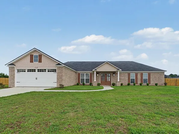 4105 Setterpointe Dr, Valdosta, GA 31601