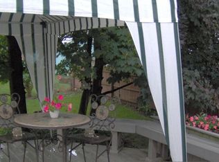 247 Cravenwood Ave, Rochester, NY 14616