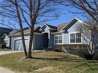 1217 Wiltshire Blvd, Raymore, MO 64083