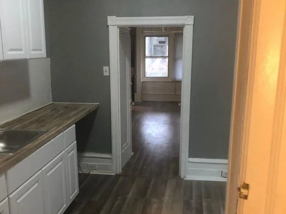 1111 W Lehigh Ave #1A