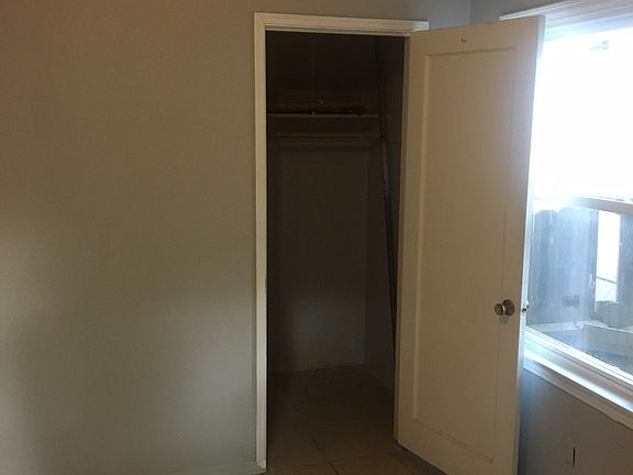 5th image of 4408 42nd St