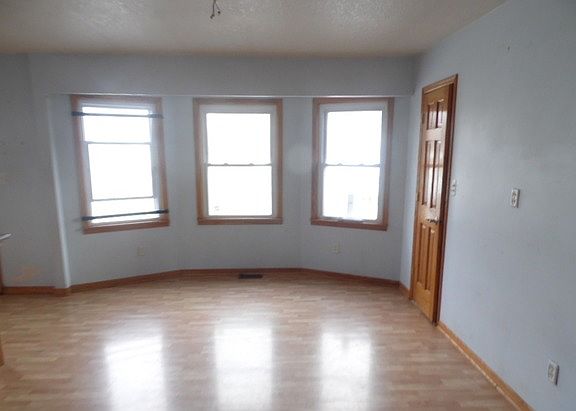 5th image of 7050 E 3rd St