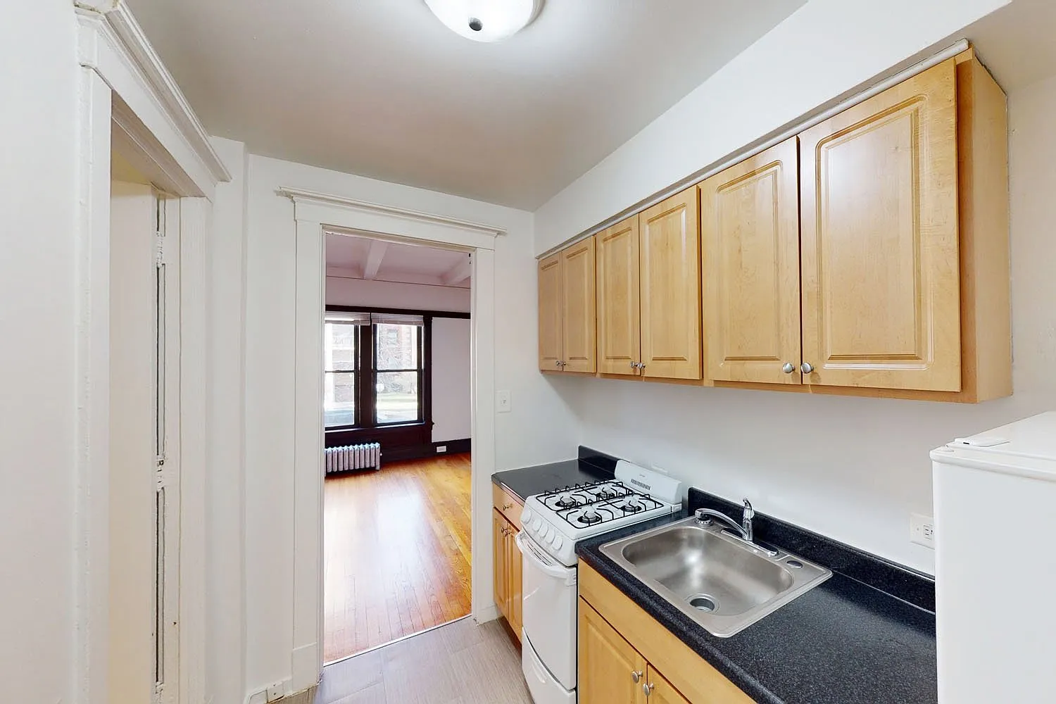 5474-5480 S. Hyde Park Boulevard — Photo 1