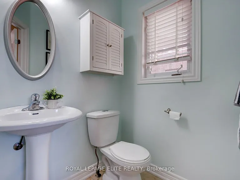 2437 Hilda Dr — Photo 16