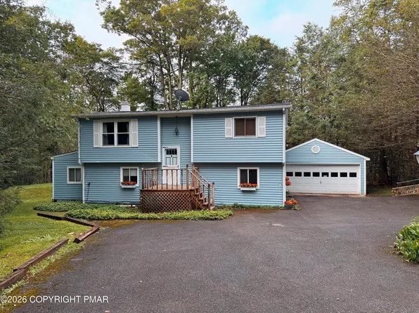 304 Leaf St, Tobyhanna, PA 18466