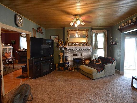 3rd image of 318 Seminary Ave