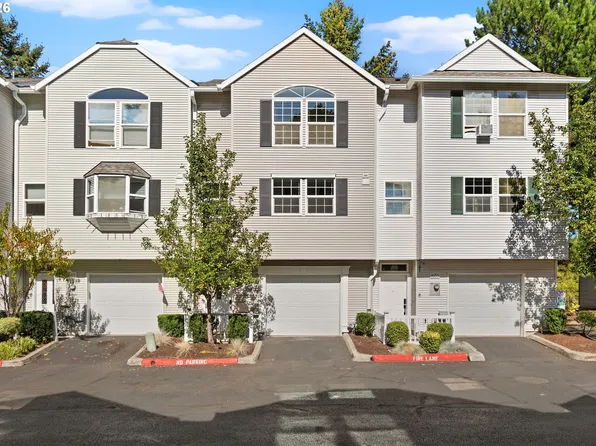 14315 SW Cougar Ridge Dr, Beaverton, OR 97008