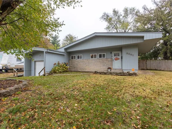 5041 N Garfield Ave, Kansas City, MO 64118