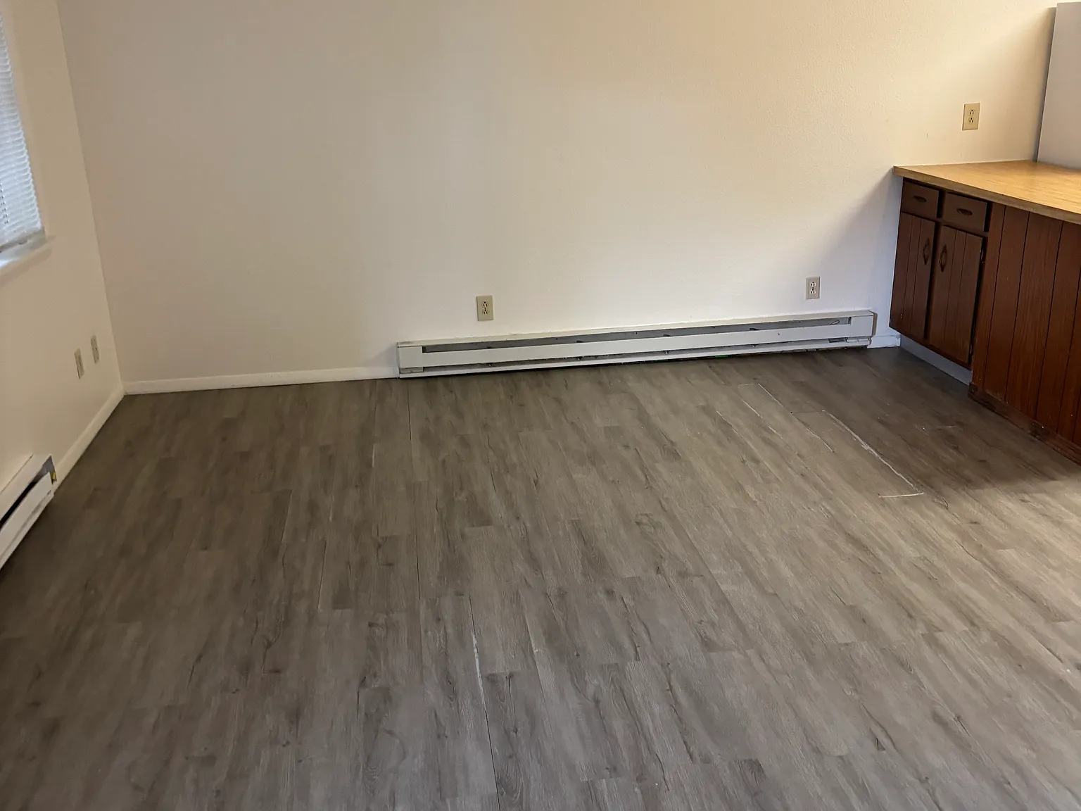 2 bed, 800 sqft, $1,000 — Photo 2