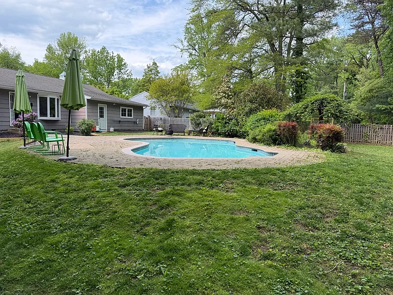 9 Romar Dr — Photo 30