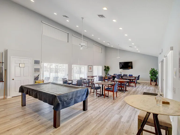 8200 Lakeshore Dr #507 — Photo 51