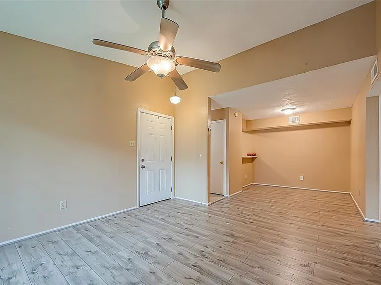 10555 Turtlewood Ct #1109 — Photo 9