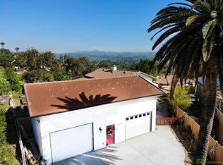 11656 Green Ln, Lakeside, CA 92040