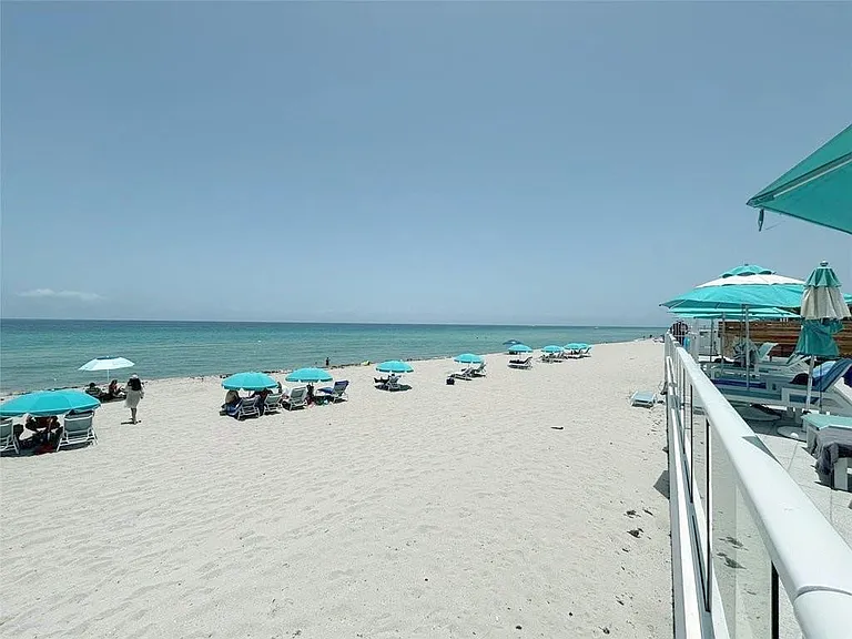 3140 S Ocean Dr #809 — Photo 31