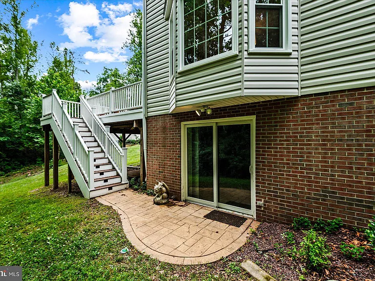 80 Stonewall Dr — Photo 55
