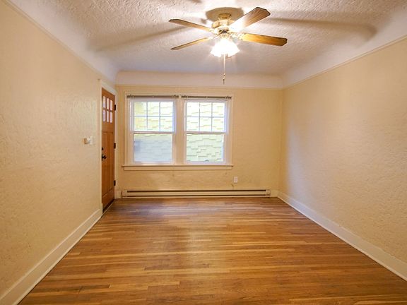 4th image of 6425 S Corbett Ave #10