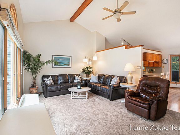 4th image of 6179 Rogue River Meadows Dr NE