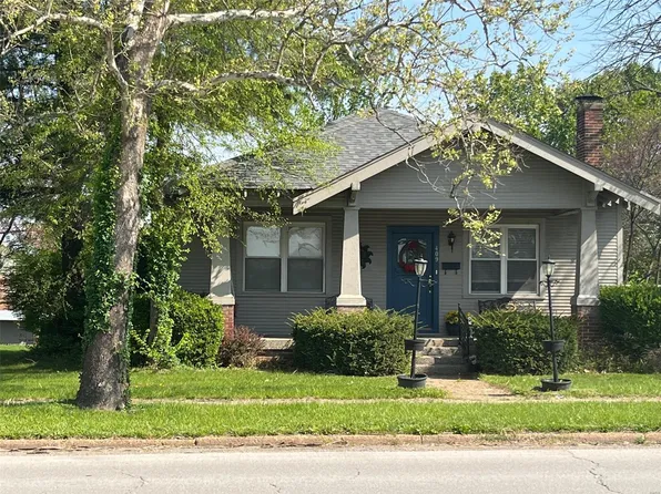 409 E Main St, Warrenton, MO 63383