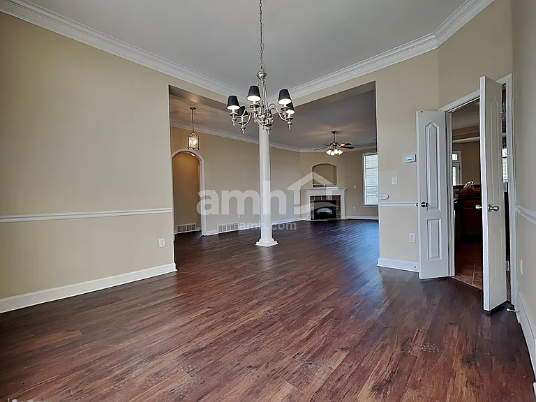 375 Vaiden Ridge Dr N — Photo 5