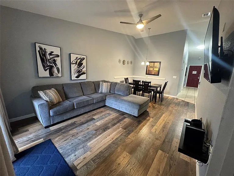 2802 Club Cortile Cir #B — Photo 9