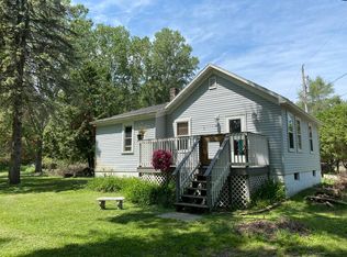 447 Bird St, Marinette, WI 54143