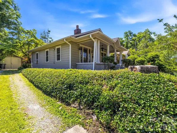 1214 Oakland St, Hendersonville, NC 28792