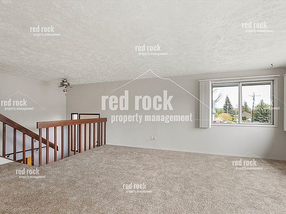 4th image of 818 S Liberty Dr