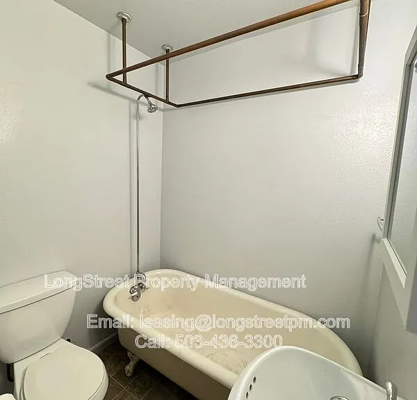 417 Lyon St SE #4 — Photo 12