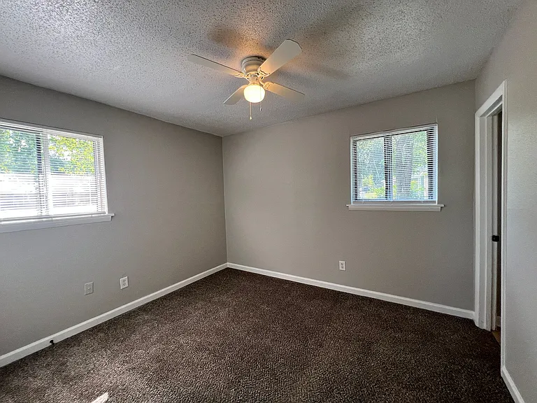 597 Western Park Dr — Photo 9