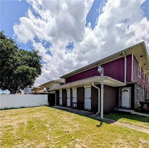10921 Roger Dr #B — Photo 18