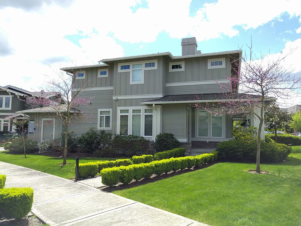End Unit with Porch