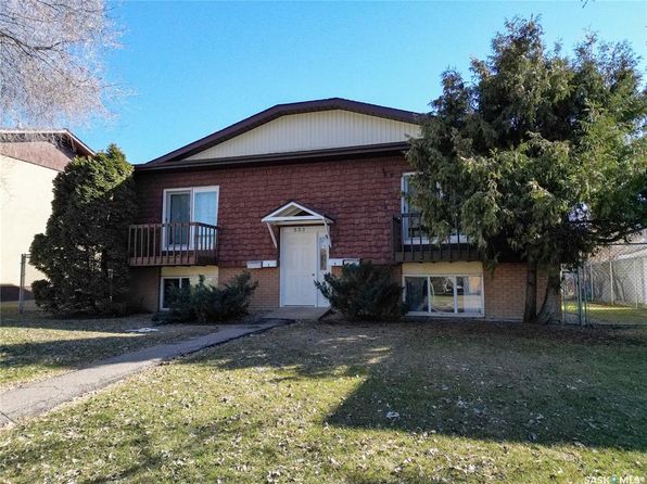 533 27th STREET E, Prince Albert, SK S6V 1W5