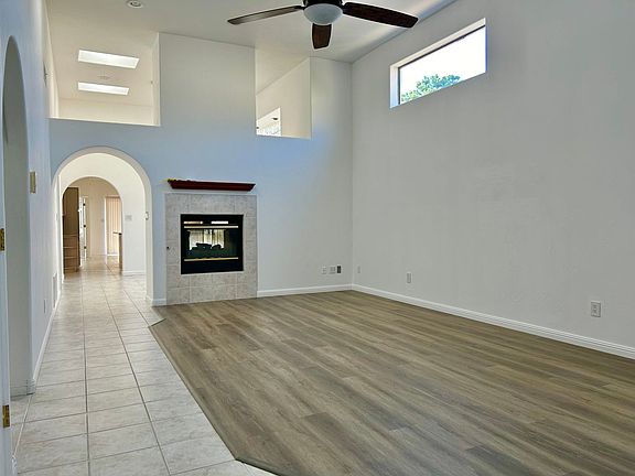 4th image of 711 Tramway Pl NE Unit 34