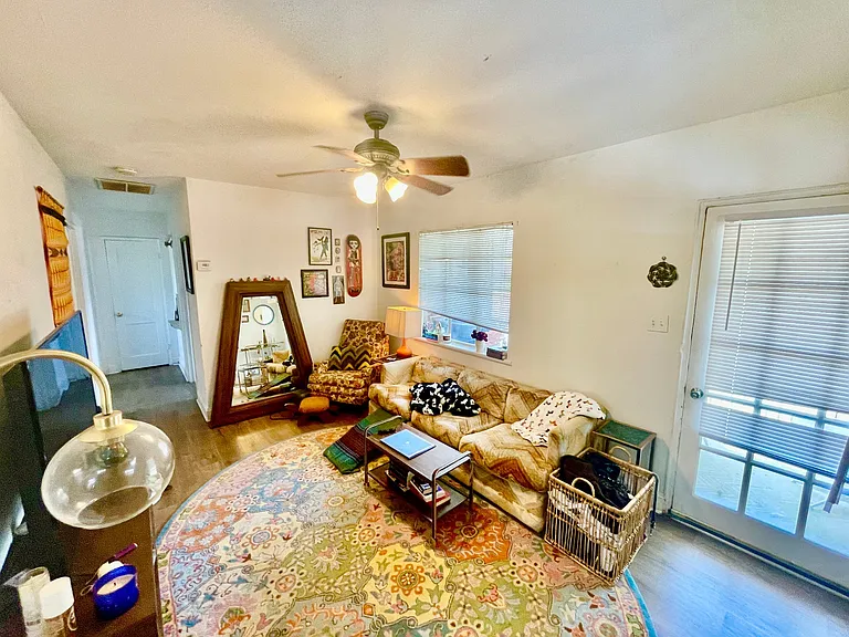 475 Bloomfield St #3 — Photo 6