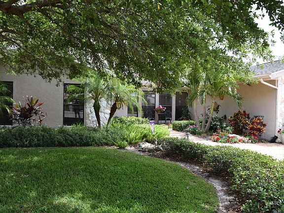 3rd image of 255 Madrid Ct