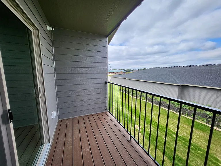 Home - Field Apartments I — Photo 161