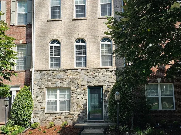 537 Girard St, Gaithersburg, MD 20877