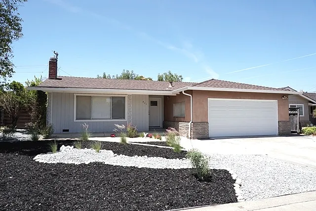 831 Springwood Dr