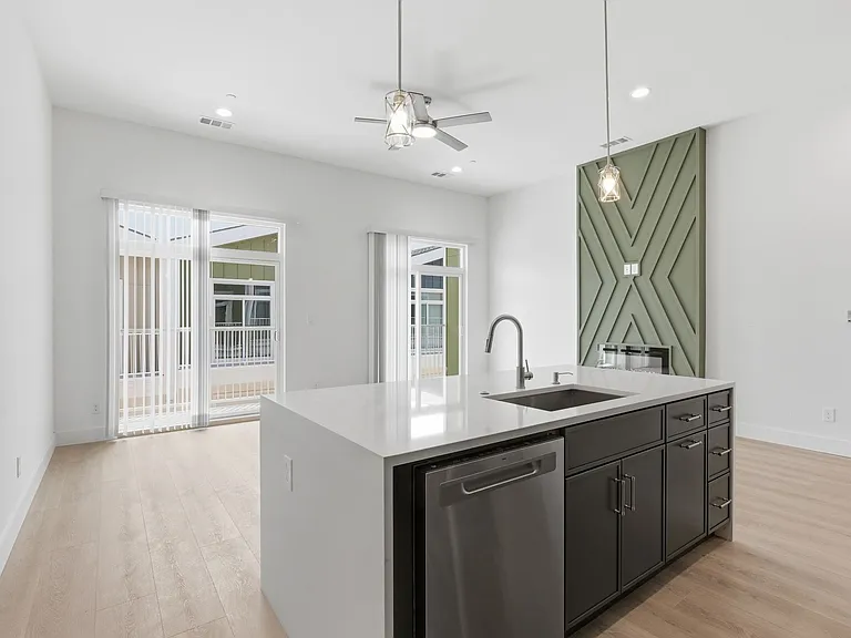 2925 Spruce Valley Ln — Photo 29