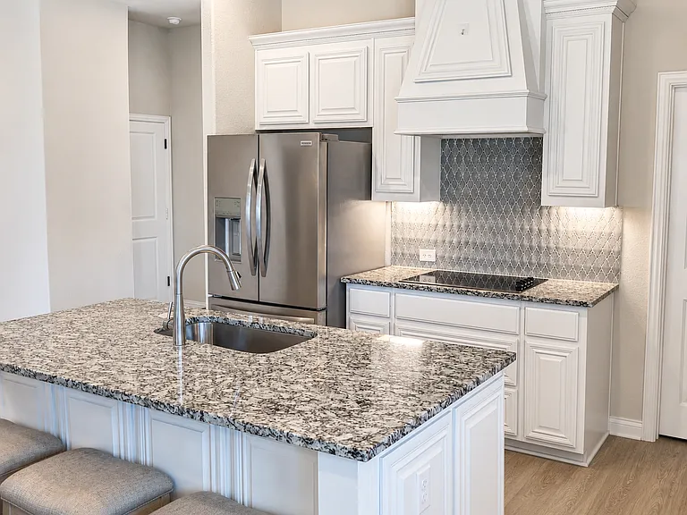 5225 Rowlan Row — Photo 6