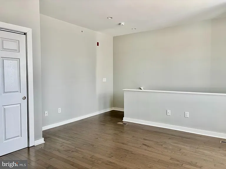 5409 Christian St #1 — Photo 15